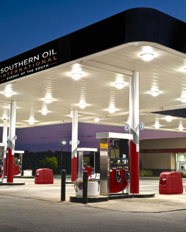 Retail fuel station